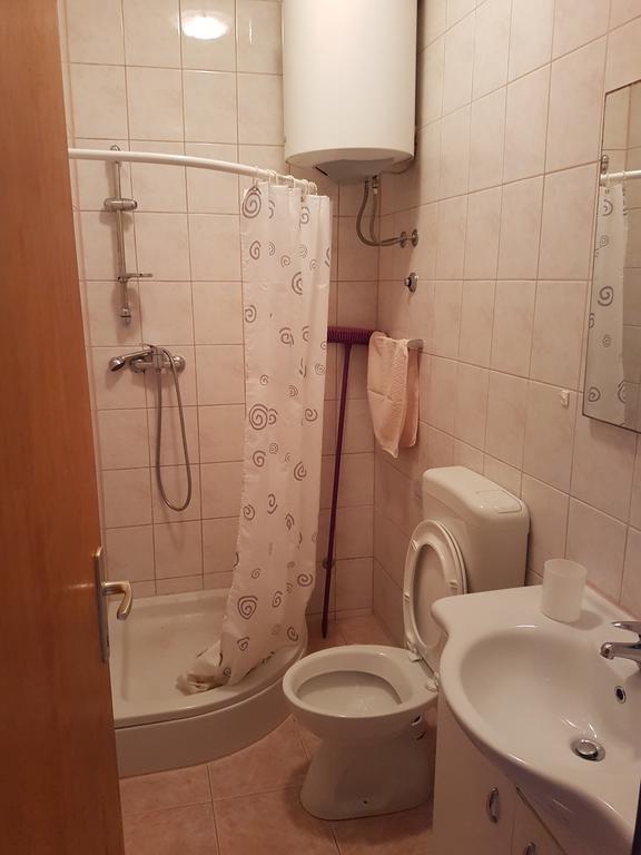 Apartman Vito Medulin Buitenkant foto